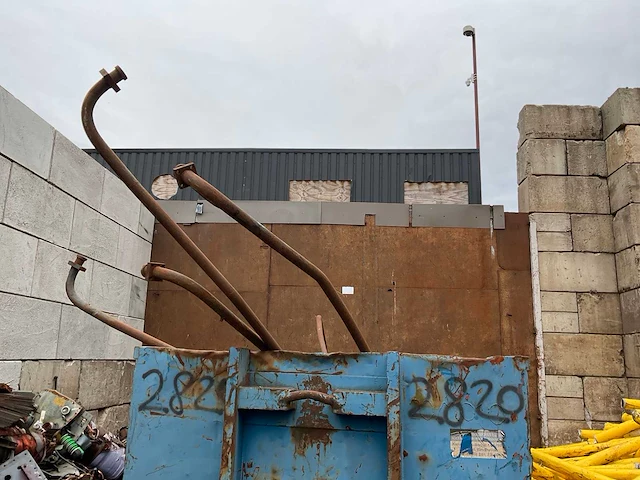 Becker dortmund hst 250 schroot pers/knip machine - afbeelding 36 van  37