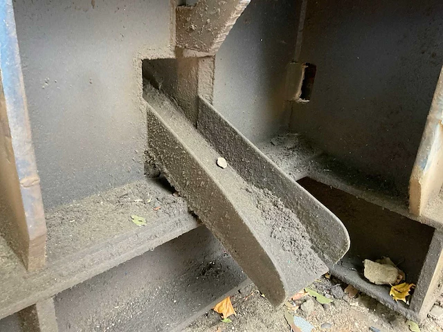 Becker dortmund hst 250 schroot pers/knip machine - afbeelding 9 van  37