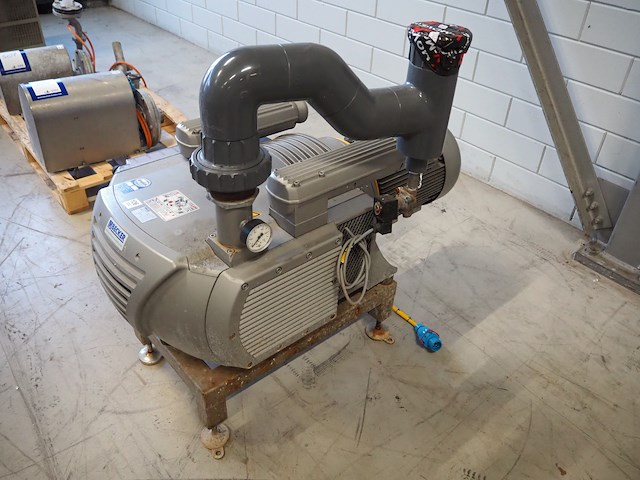 Becker - afbeelding 2 van  4