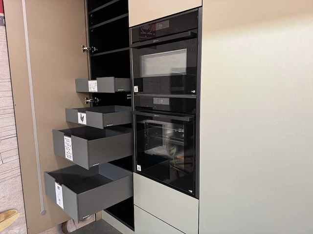 Beckerman - showroomkeuken - afbeelding 34 van  46