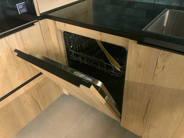 Beckerman tessina oak natural keuken u-opstelling - afbeelding 6 van  21
