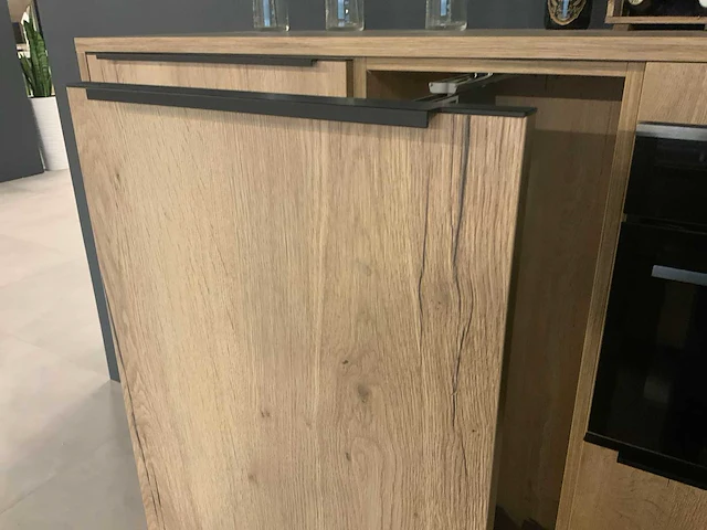 Beckerman tessina oak natural keuken u-opstelling - afbeelding 19 van  21