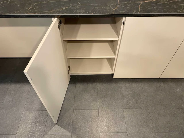 Beckermann - showroomkeuken - afbeelding 23 van  27