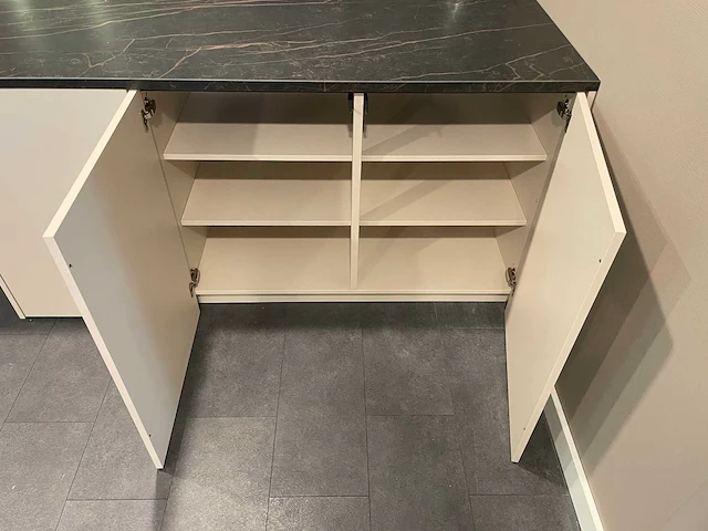 Beckermann - showroomkeuken - afbeelding 24 van  27