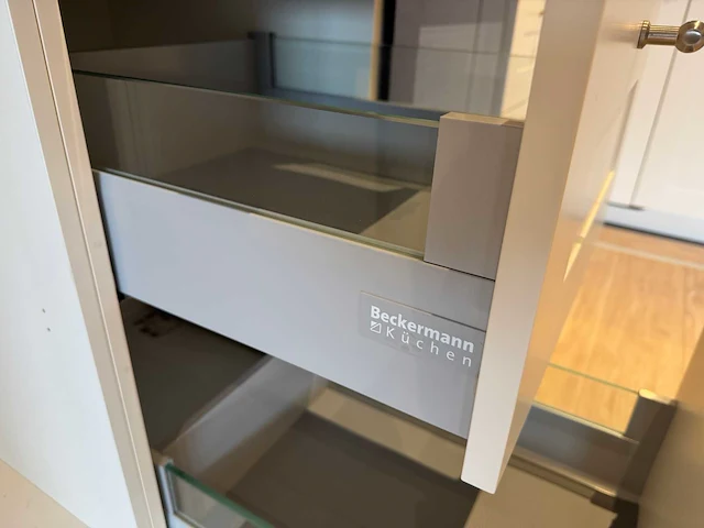 Beckermann - showroomkeuken - afbeelding 31 van  33