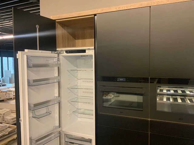 Beckermann keuken eiland opstelling denver classic oak greige zwart - afbeelding 16 van  34