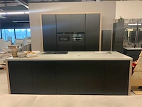 Beckermann keuken eiland opstelling denver classic oak greige zwart - afbeelding 12 van  34