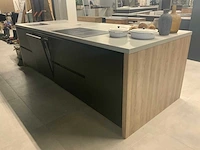 Beckermann keuken eiland opstelling denver classic oak greige zwart - afbeelding 33 van  34