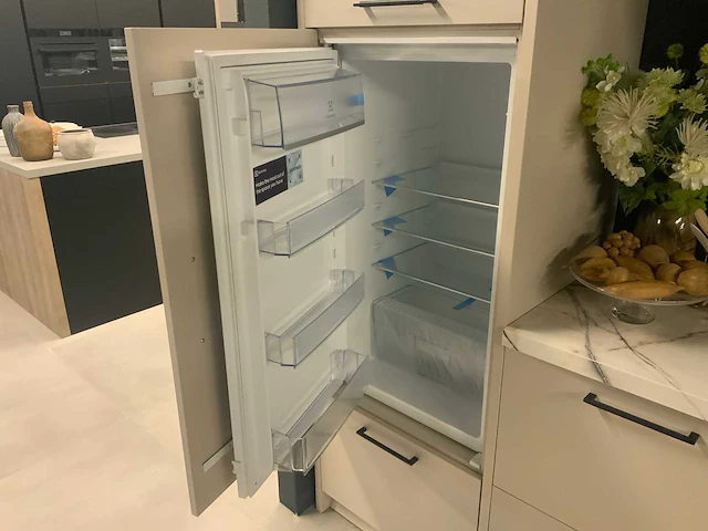 Beckermann keuken wandopstelling 350cm. - afbeelding 24 van  26