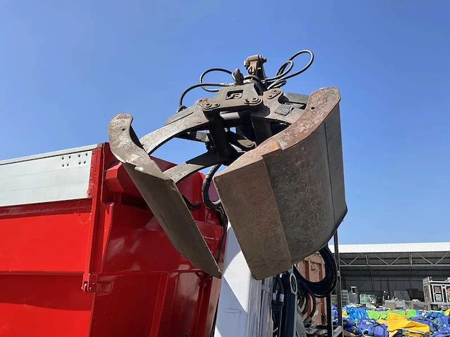 Beco - maxxim 180 - dumper met kraan en grijper - afbeelding 7 van  13