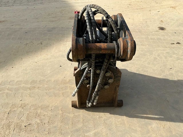 Beco ksw1h takeuchi tb285 kantelstuk - afbeelding 4 van  9