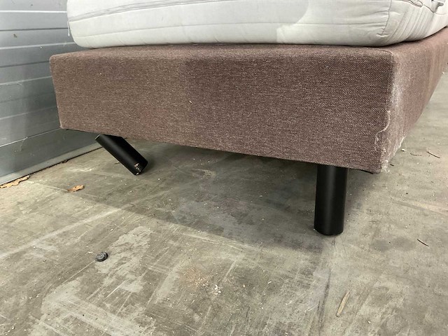 Bed met matras - afbeelding 8 van  8