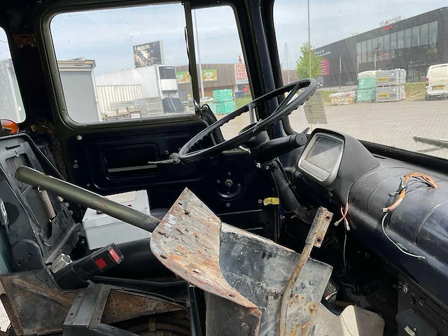 Bedford auto - afbeelding 11 van  25