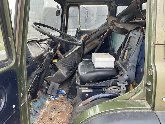 Bedford auto - afbeelding 15 van  25