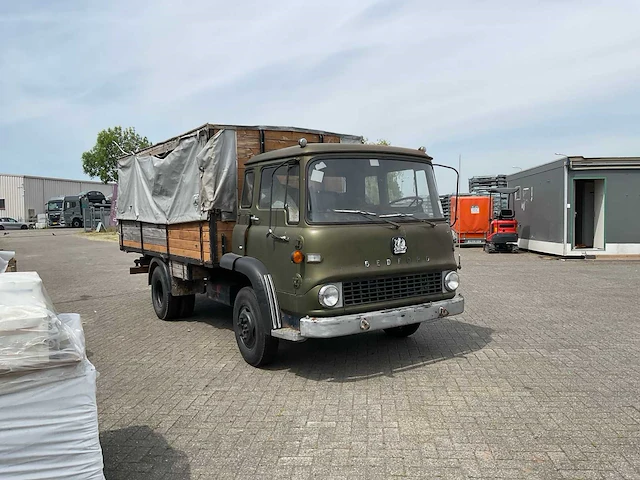 Bedford auto - afbeelding 12 van  25