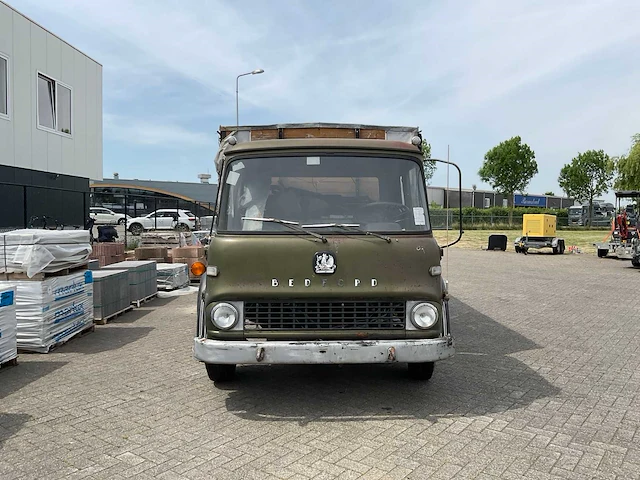 Bedford auto - afbeelding 19 van  25