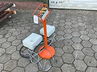 Bedieningsconsole met besturingskasten - afbeelding 1 van  6