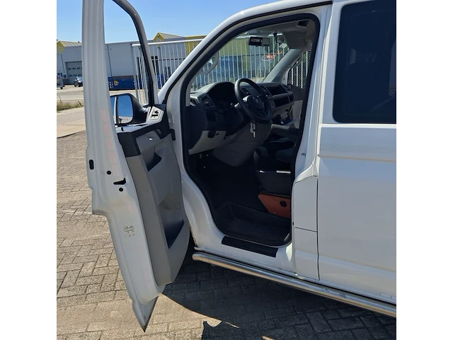 Bedijfswagen volkswagen, transporter 2.0 110kw / 150 pk tdi, bouwjaar 2016 - afbeelding 8 van  61