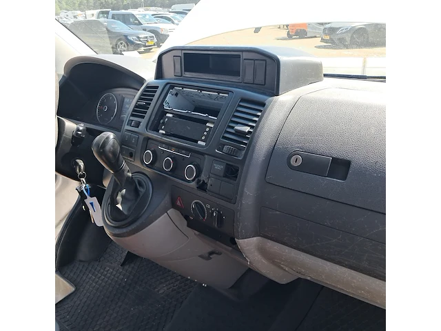 Bedijfswagen volkswagen, transporter kombi trendline 2.0 tdi, bouwjaar 2015 - afbeelding 17 van  70