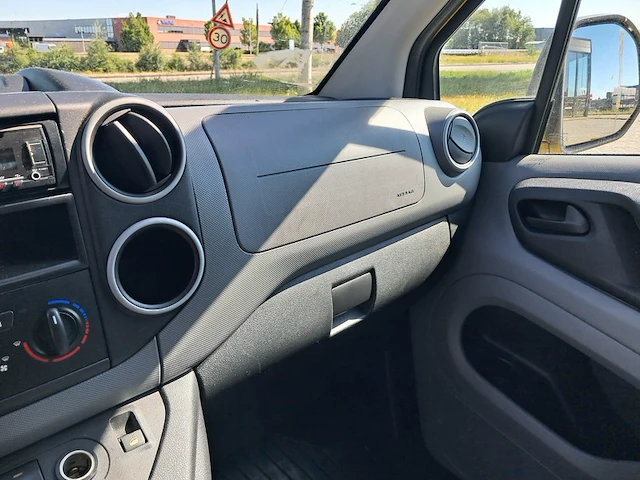 Bedrijfsauto citroën, berlingo 600 1.6 16v, bouwjaar 2010 - afbeelding 32 van  56