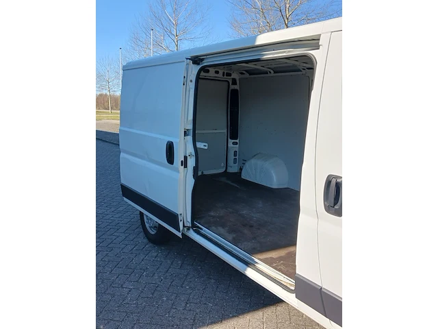 Bedrijfsauto citroen, jumper 30 l2h1 2.0 blue hdi, wit, bouwjaar 2016 - afbeelding 32 van  64