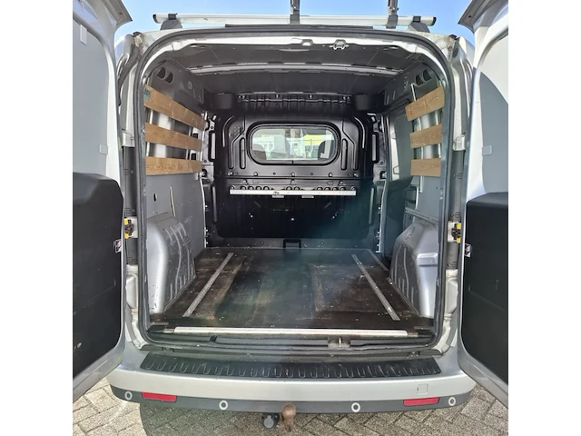 Bedrijfsauto fiat, doblo, bouwjaar 2014 - afbeelding 14 van  28