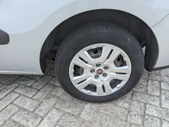 Bedrijfsauto fiat, doblo, bouwjaar 2016 - afbeelding 48 van  61