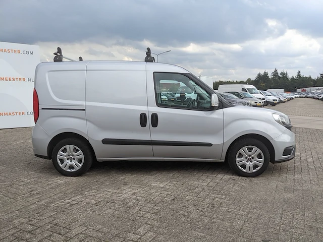Bedrijfsauto fiat, doblo, bouwjaar 2016 - afbeelding 45 van  61