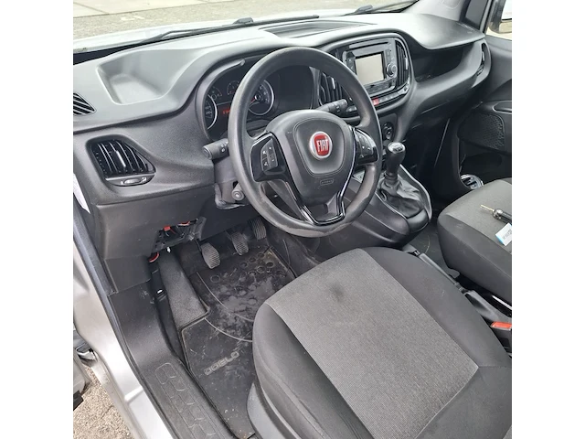 Bedrijfsauto fiat, doblo, bouwjaar 2016 - afbeelding 9 van  36