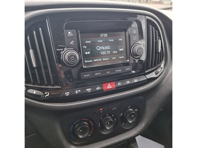 Bedrijfsauto fiat, doblo, bouwjaar 2016 - afbeelding 17 van  36