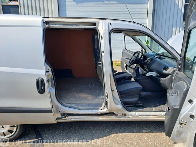 Bedrijfsauto fiat, doblo cargo 1.3 multijet sx maxi, bouwjaar 2012 - afbeelding 37 van  56
