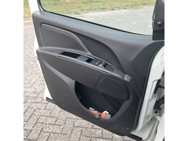 Bedrijfsauto fiat, doblo cargo 1.4 fire l1h1 sx, bouwjaar 2017 - afbeelding 39 van  48