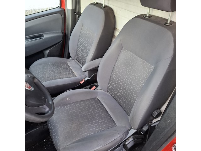 Bedrijfsauto, fiat, doblo cargo 1.6, 2014 - afbeelding 16 van  40