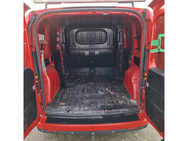 Bedrijfsauto, fiat, doblo cargo 1.6, 2014 - afbeelding 17 van  40