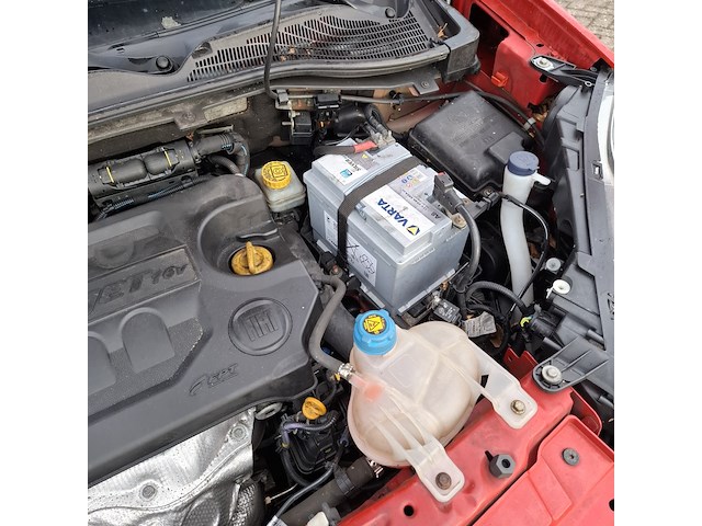 Bedrijfsauto, fiat, doblo cargo 1.6, 2014 - afbeelding 32 van  40