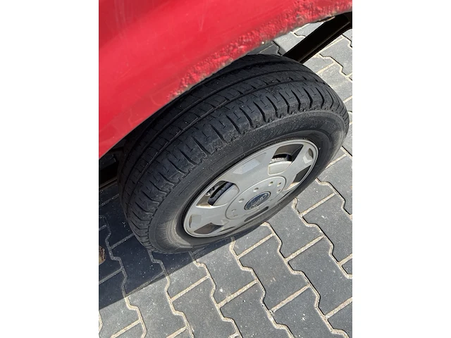 Bedrijfsauto, ford, transit 260s fd van lr 4.23, rood - afbeelding 11 van  11