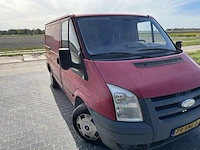 Bedrijfsauto, ford, transit 260s fd van lr 4.23, rood - afbeelding 2 van  11