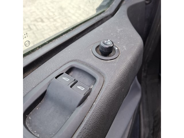 Bedrijfsauto, ford, transit custom 270 2.2 tdci l1h1 trend, 2012 - afbeelding 9 van  68