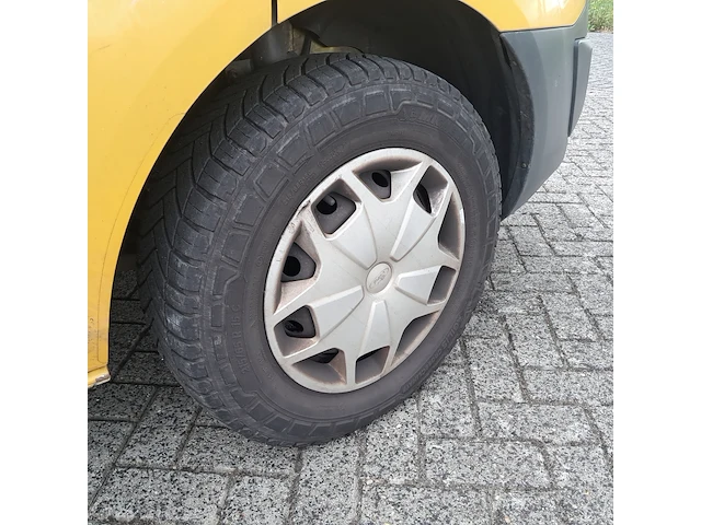 Bedrijfsauto, ford, transit custom 290 2.2 tdci l2h2 trend, 2015 - afbeelding 13 van  47