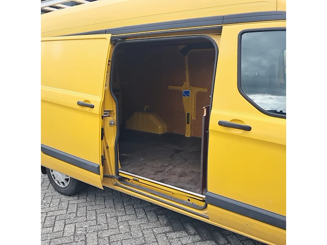 Bedrijfsauto, ford, transit custom 290 2.2 tdci l2h2 trend, 2015 - afbeelding 33 van  47