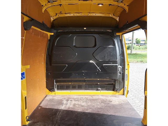 Bedrijfsauto, ford, transit custom 290 2.2 tdci l2h2 trend, 2015 - afbeelding 36 van  46