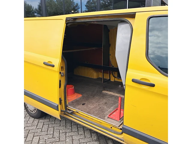 Bedrijfsauto, ford, transit custom 310 2.2 tdci l2h1 trend, 2014 - afbeelding 26 van  37