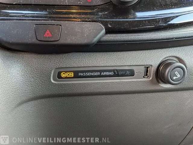 Bedrijfsauto ford, transit custom tdci l2h1 limited dc, bouwjaar 2018 - afbeelding 7 van  37
