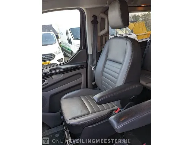 Bedrijfsauto ford, transit custom tdci l2h1 limited dc, bouwjaar 2018 - afbeelding 13 van  37