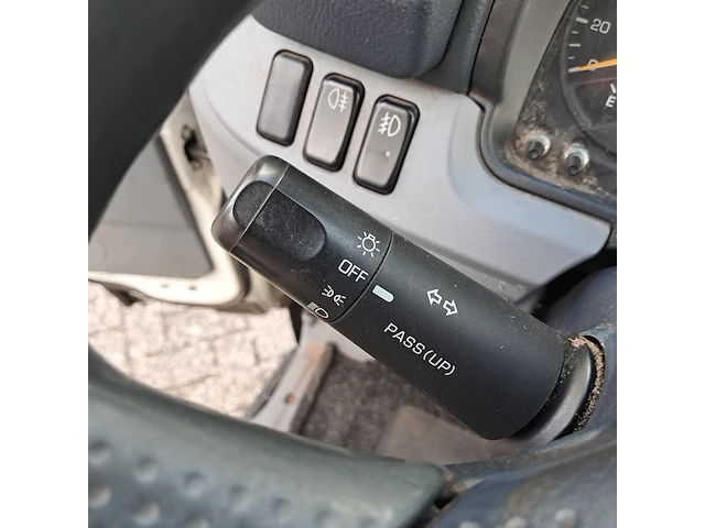 Bedrijfsauto, fuso, canter 3s13 3.0 di 250, 2015 - afbeelding 28 van  48