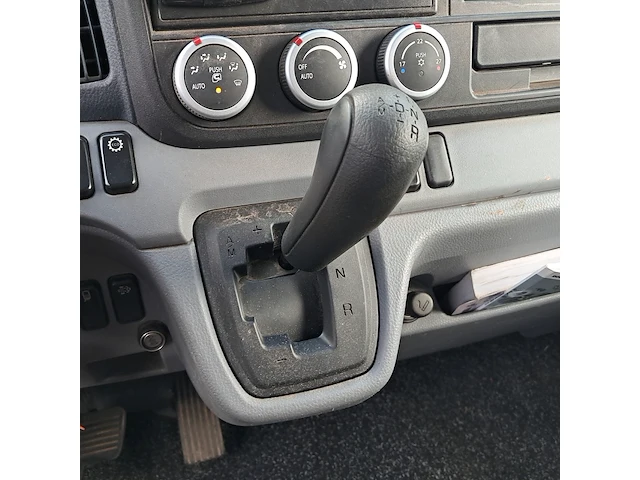 Bedrijfsauto, fuso, canter 3s13 3.0 di 250, 2015 - afbeelding 33 van  48