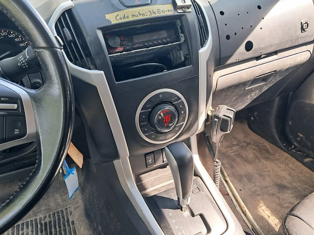 Bedrijfsauto, isuzu, d-max 2.5 double cab lsx 4wd, 2016 - afbeelding 37 van  67