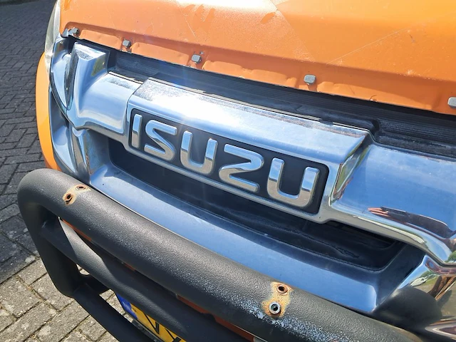 Bedrijfsauto, isuzu, d-max 2.5 double cab lsx 4wd, 2016 - afbeelding 66 van  67