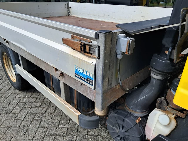 Bedrijfsauto isuzu, n1r, bouwjaar 2016 - afbeelding 10 van  46