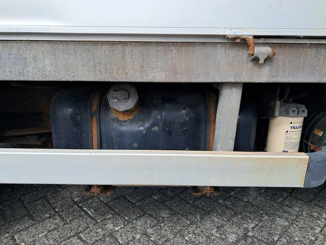 Bedrijfsauto isuzu, n1r, bouwjaar 2016 - afbeelding 11 van  46